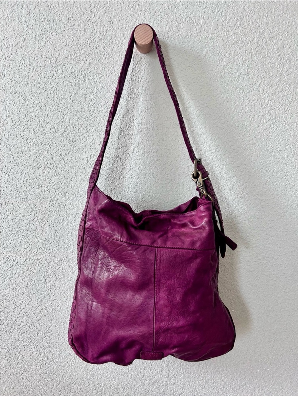 Frye & Co Purple Leather Hobo Bag with Woven Strap Details Slouchy
